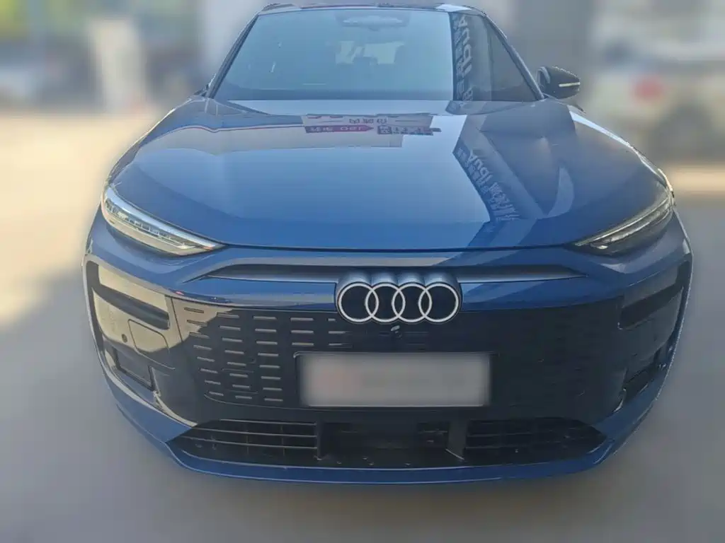 Audi Q6L e-tron — миниатюра 5