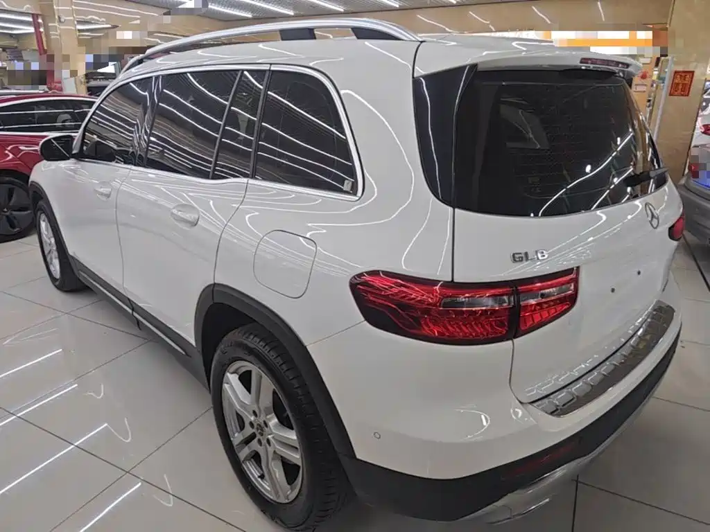 Mercedes-Benz GLB — миниатюра 5