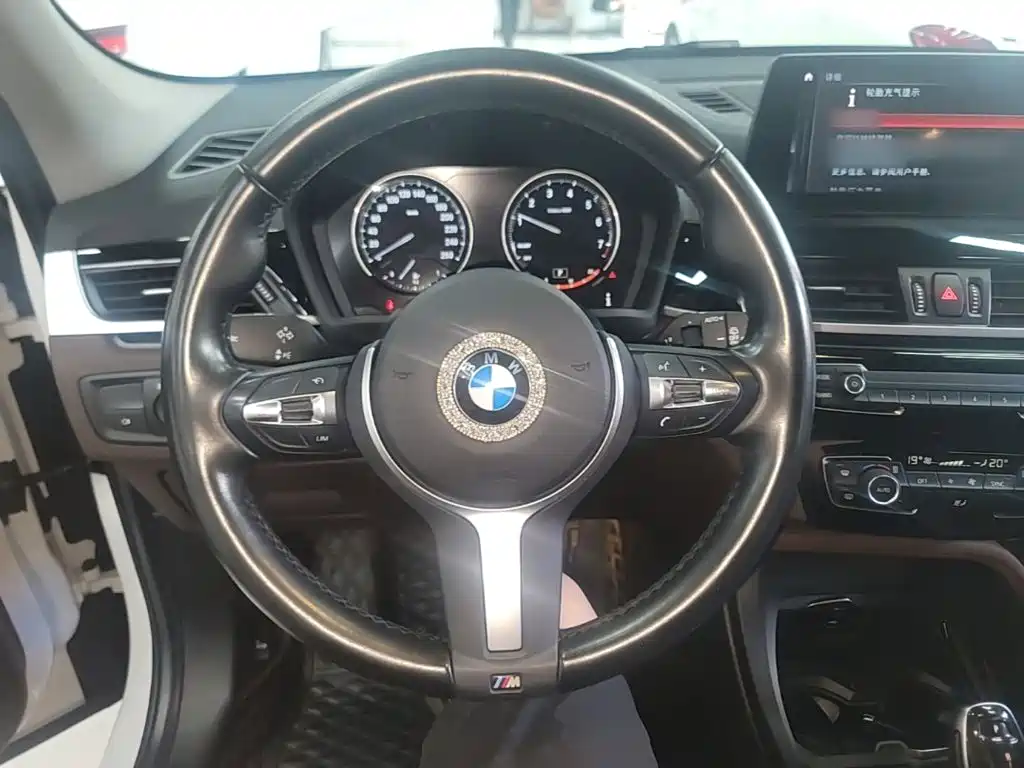 BMW X1 — миниатюра 11