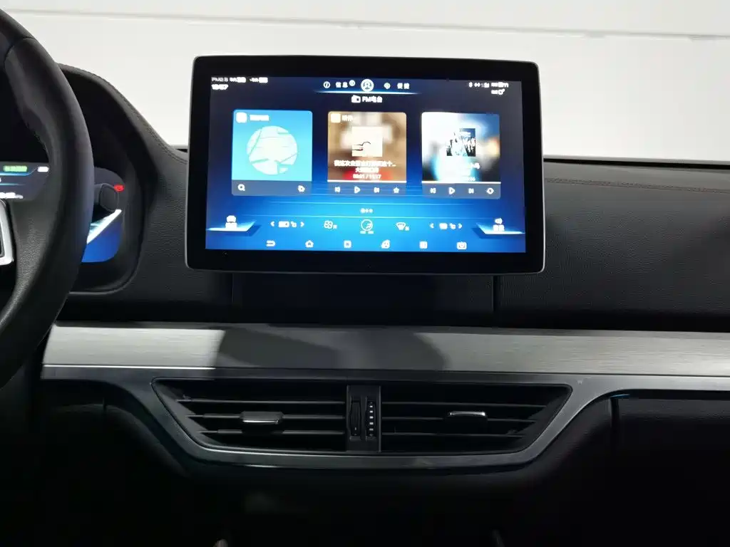 BYD Tang New Energy — миниатюра 12
