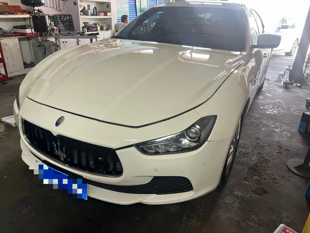 Maserati Ghibli