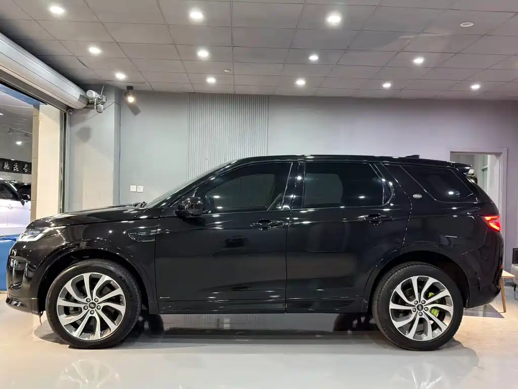 Land Rover Discovery Sport — миниатюра 7