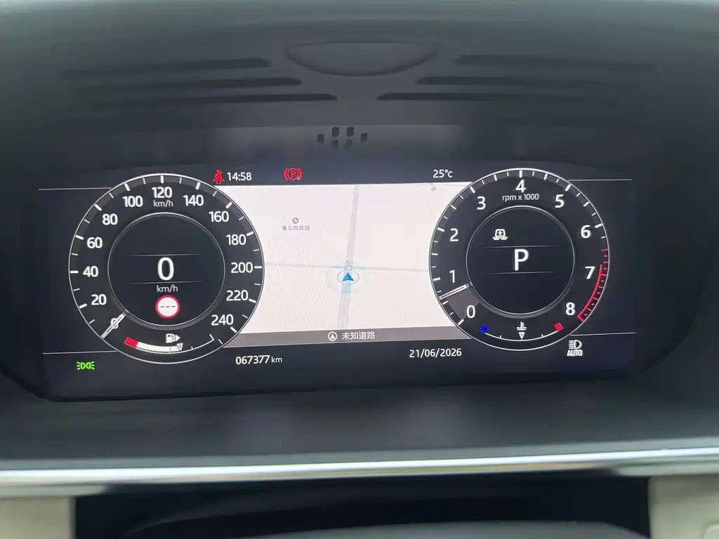 Land Rover Range Rover — миниатюра 26
