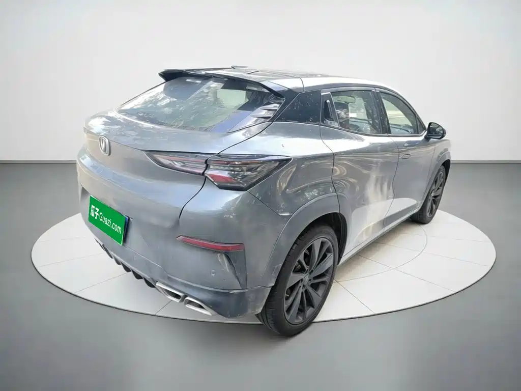 Changan UNI-T — миниатюра 4