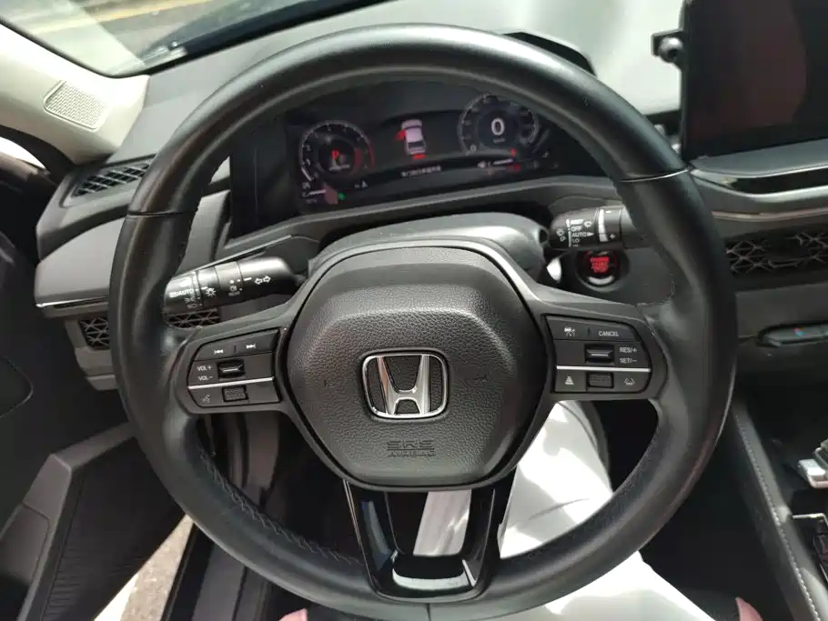 Honda Accord — миниатюра 15