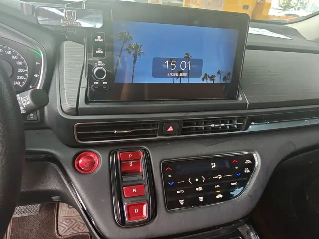 Honda Elysion — миниатюра 13