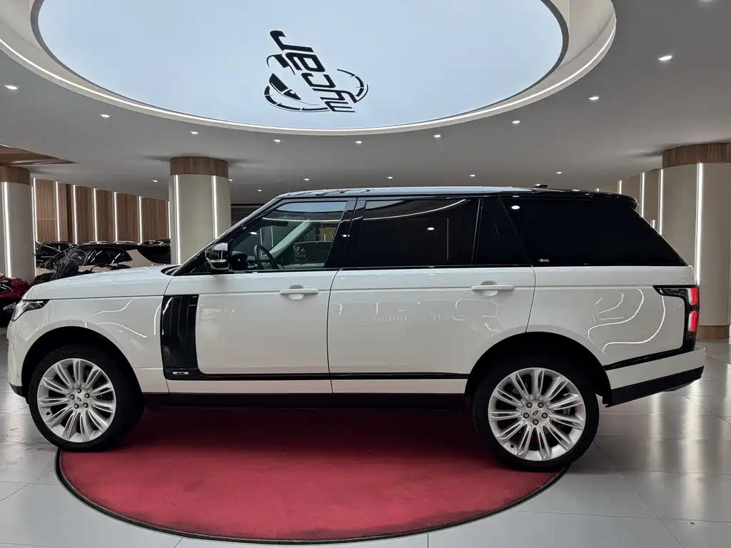 Land Rover Range Rover — миниатюра 8