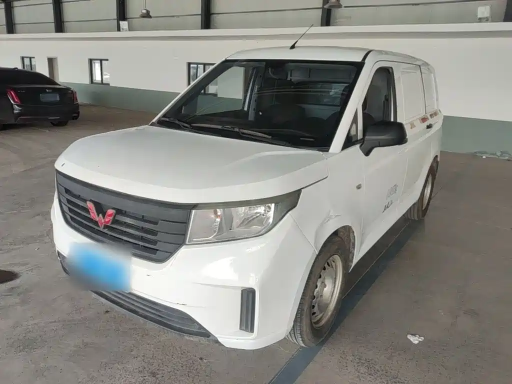 Wuling Hongguang PLUS — миниатюра 2