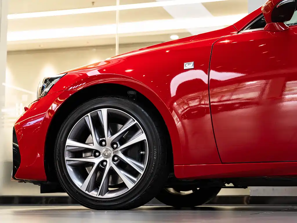 Lexus IS 2017 300 F SPORT