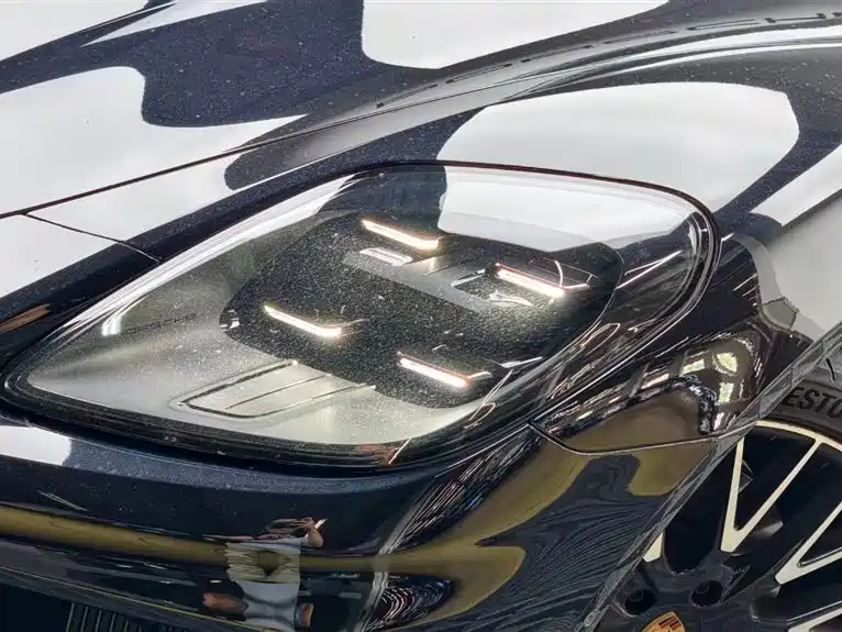 Porsche Panamera — миниатюра 8