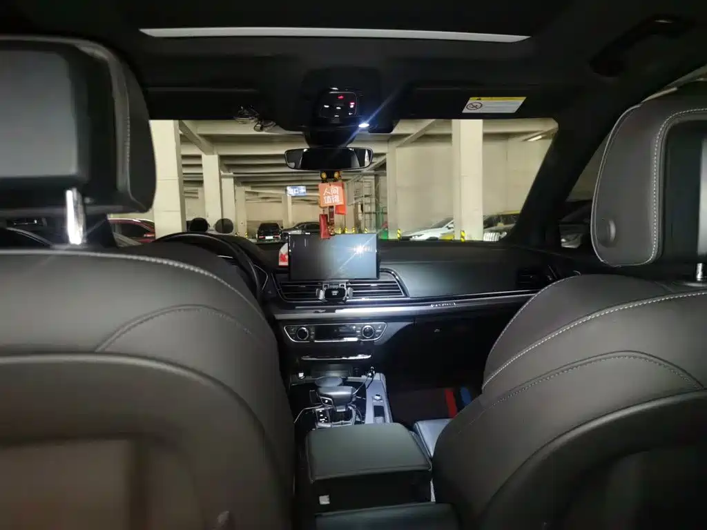 Audi Q5L — миниатюра 9