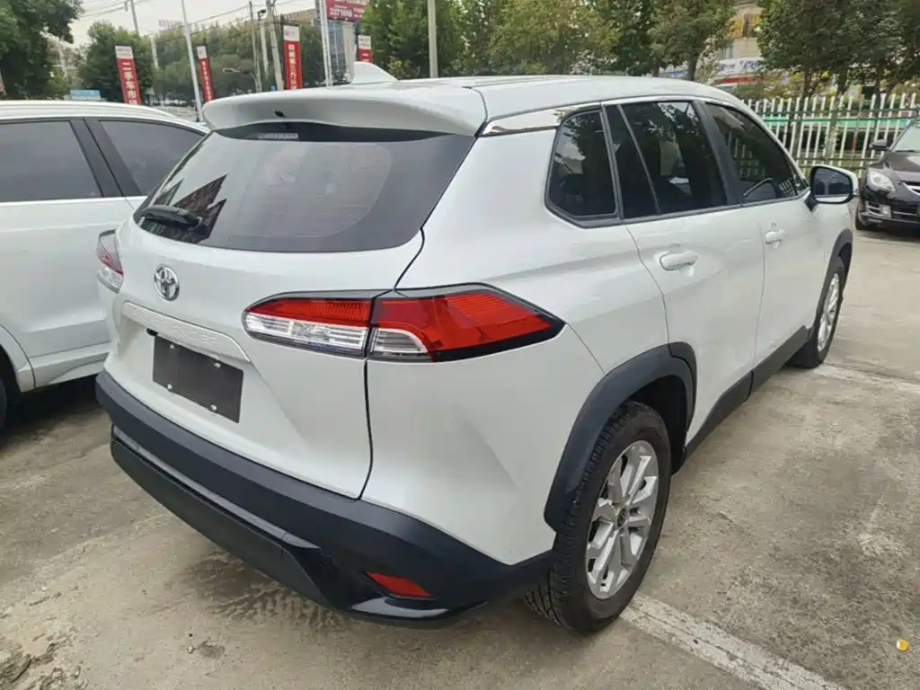 Toyota Frontlander — миниатюра 7