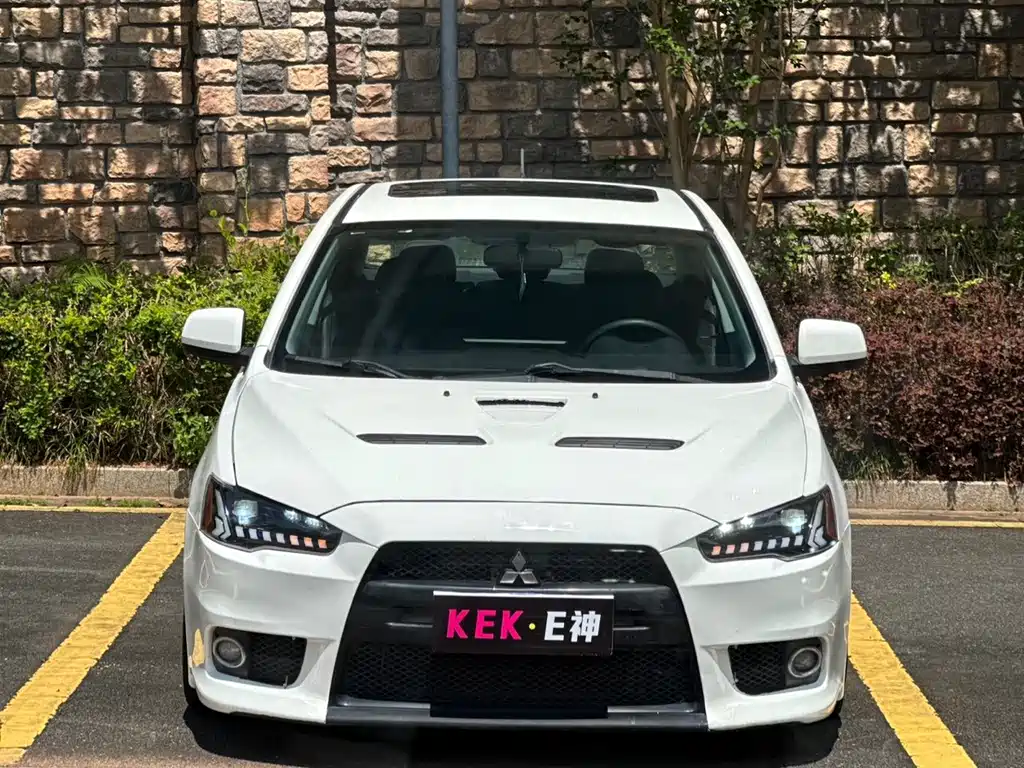 Mitsubishi Lancer EX — миниатюра 2