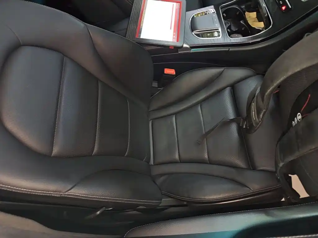 Mercedes-Benz C-Class — миниатюра 25