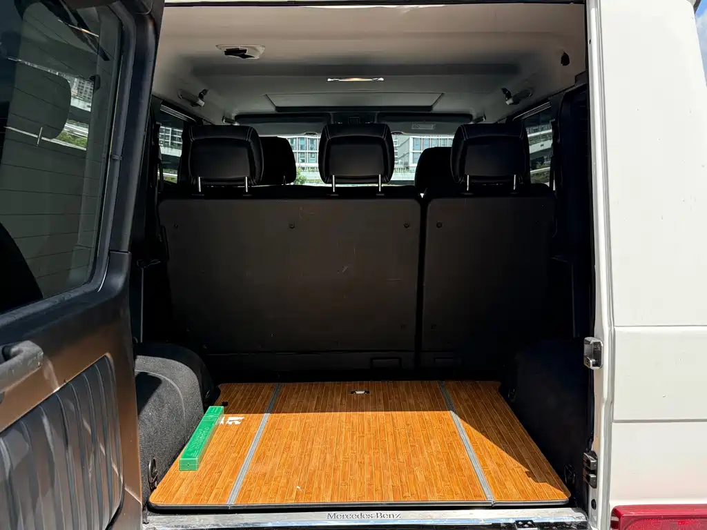 Mercedes-Benz G-Class — миниатюра 14