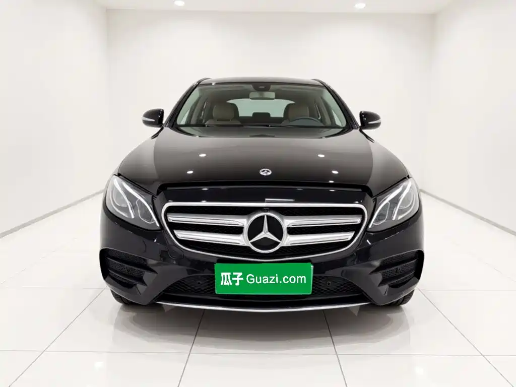 Mercedes-Benz E-Class — миниатюра 2