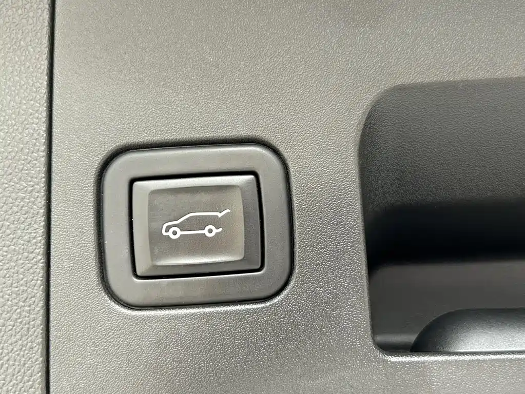 Cadillac XT5 — миниатюра 19