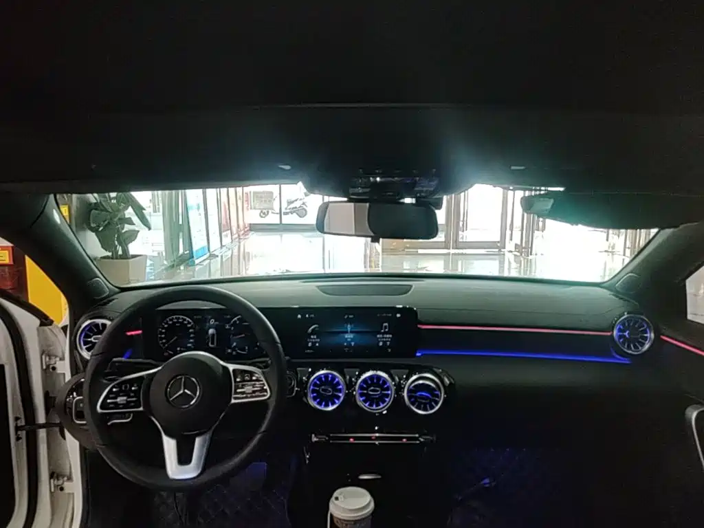 Mercedes-Benz A-Class — миниатюра 18