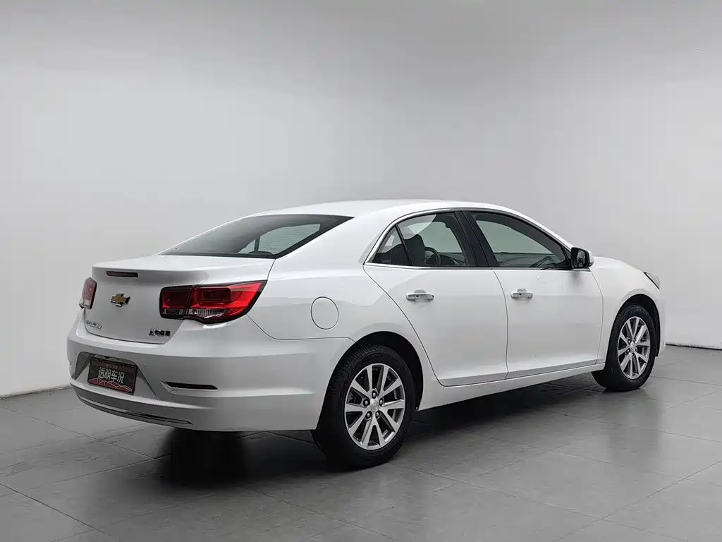 Chevrolet Malibu — миниатюра 2