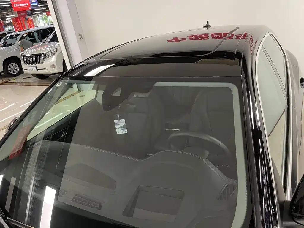 Audi Q8 — миниатюра 5