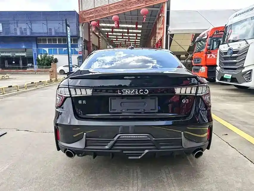 Lynk & Co 03 — миниатюра 9