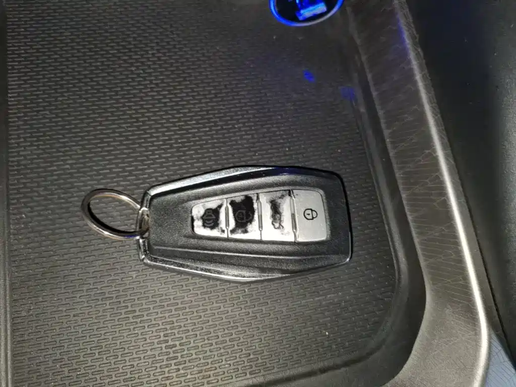 Geely Emgrand — миниатюра 9