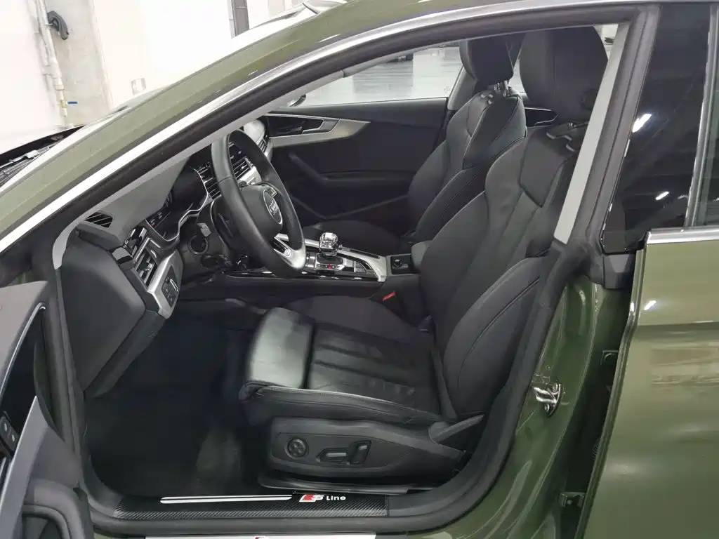 Audi A5 (Import) — миниатюра 10