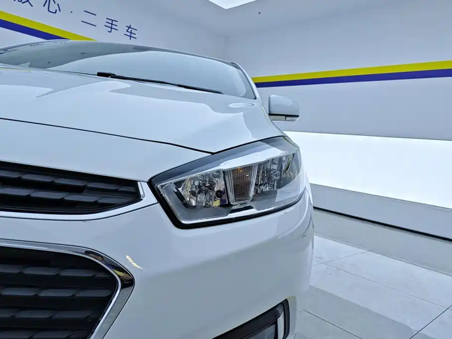 Chevrolet Cruze — миниатюра 5