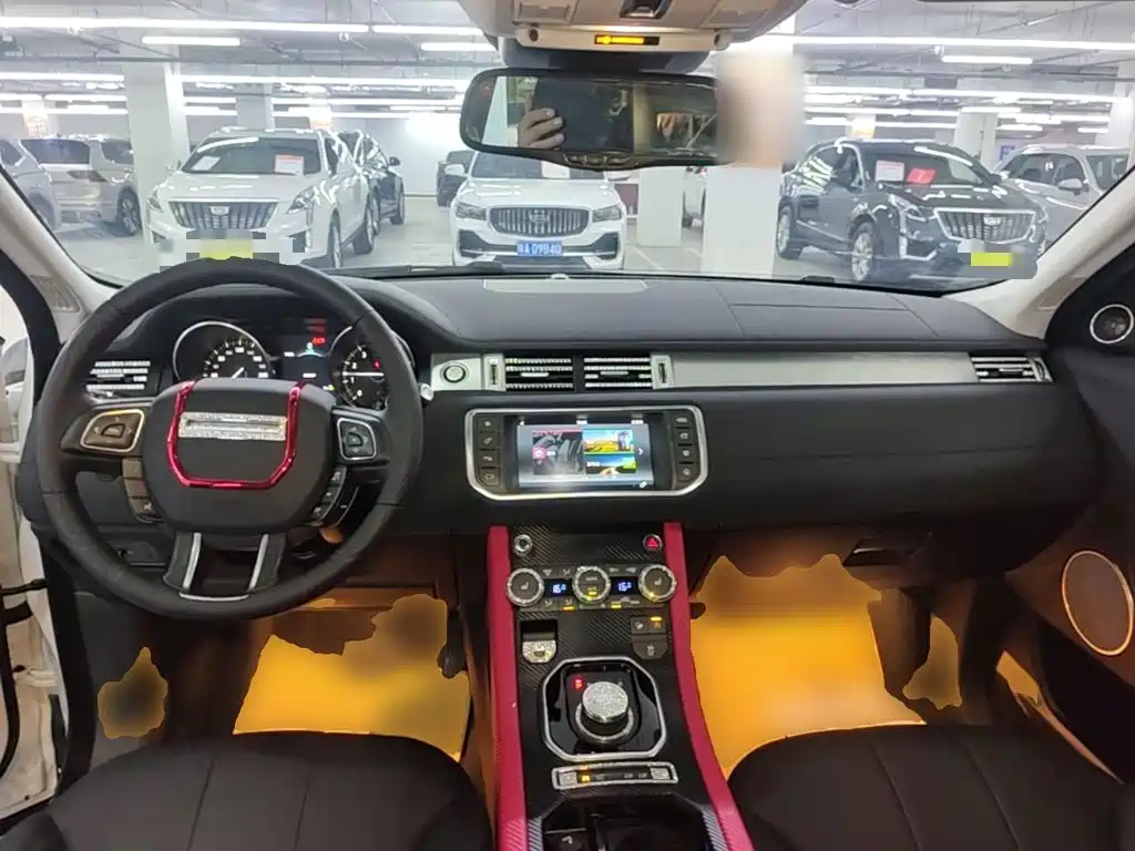 Land Rover Evoque — миниатюра 10