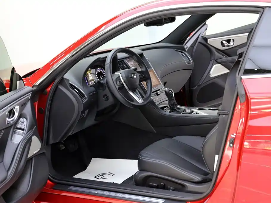 Infiniti Q60 2019 2.0T Luxury