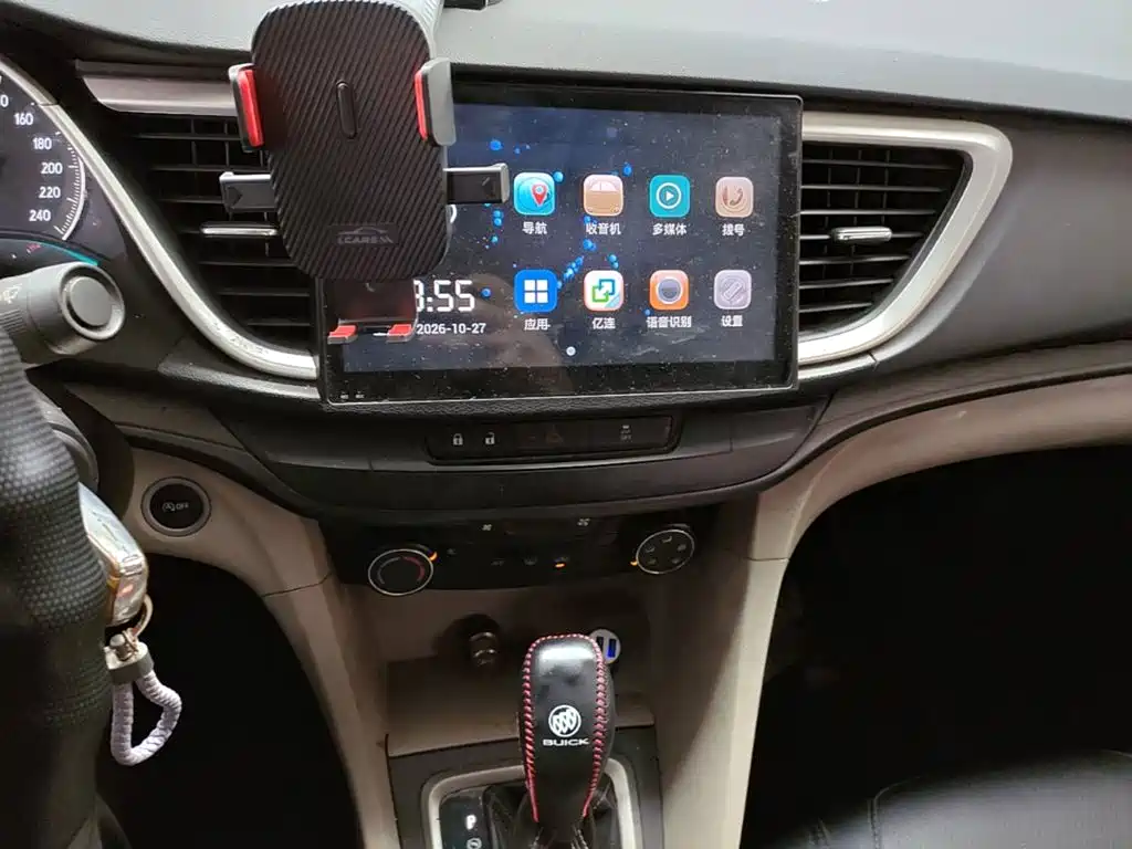 Buick Excelle — миниатюра 18