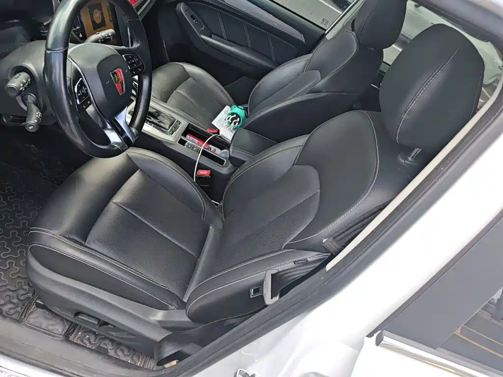 Roewe RX5 — миниатюра 16
