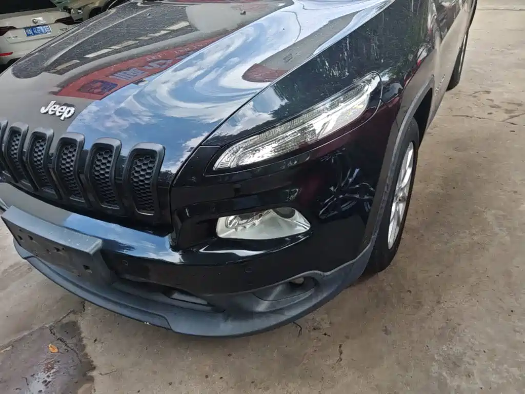 Jeep Cherokee — миниатюра 24