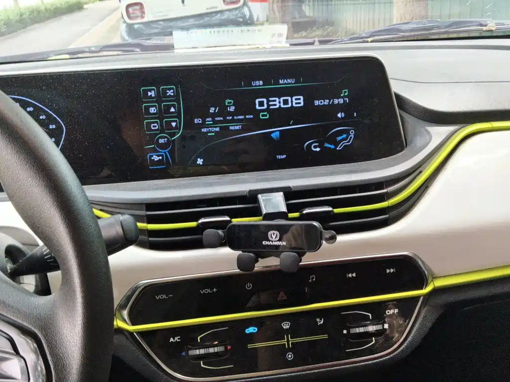 Changan Benben E-Star — миниатюра 14