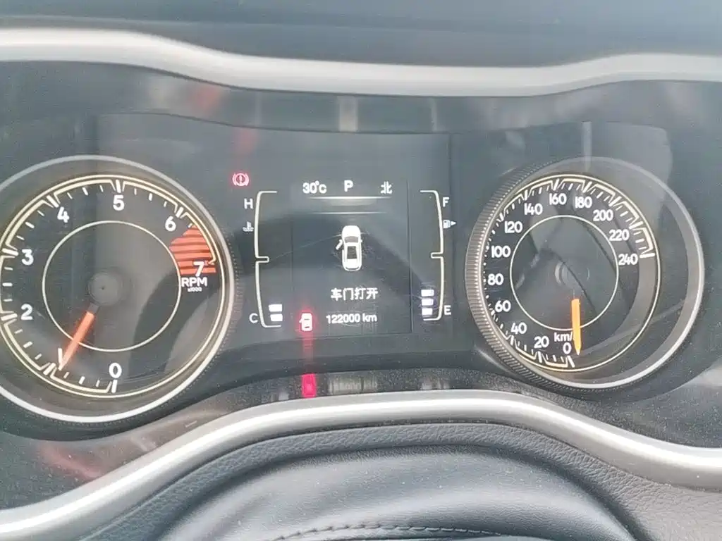 Jeep Cherokee — миниатюра 12