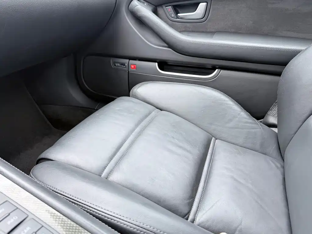 Audi S8 — миниатюра 12