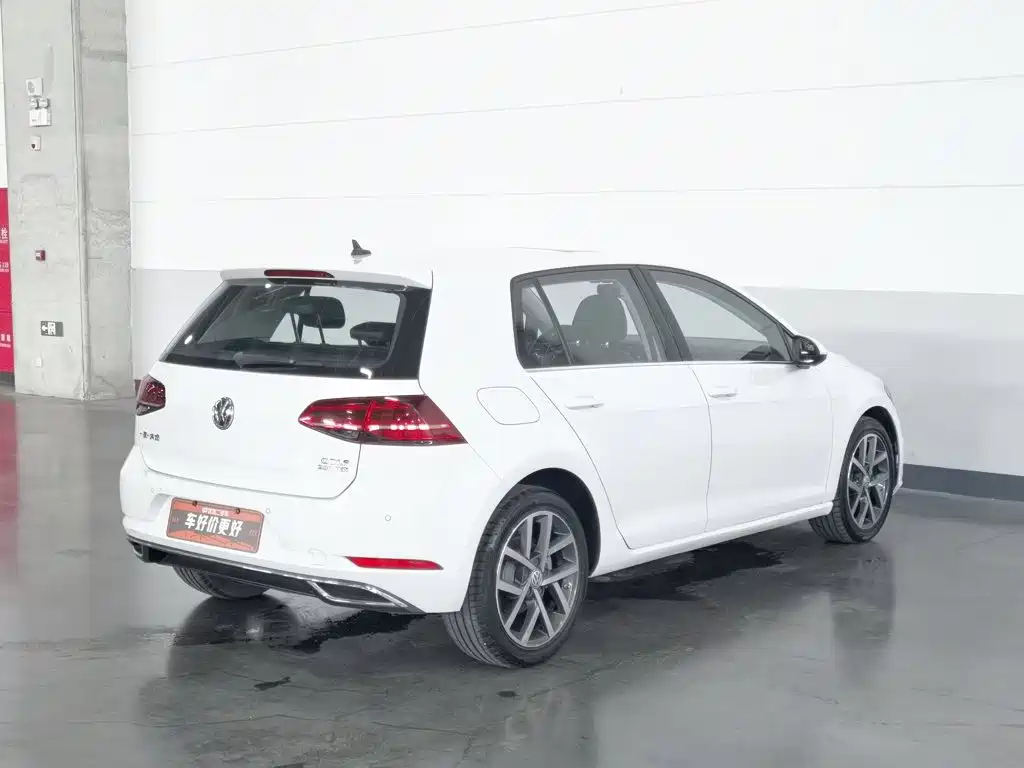 Volkswagen Golf — миниатюра 2