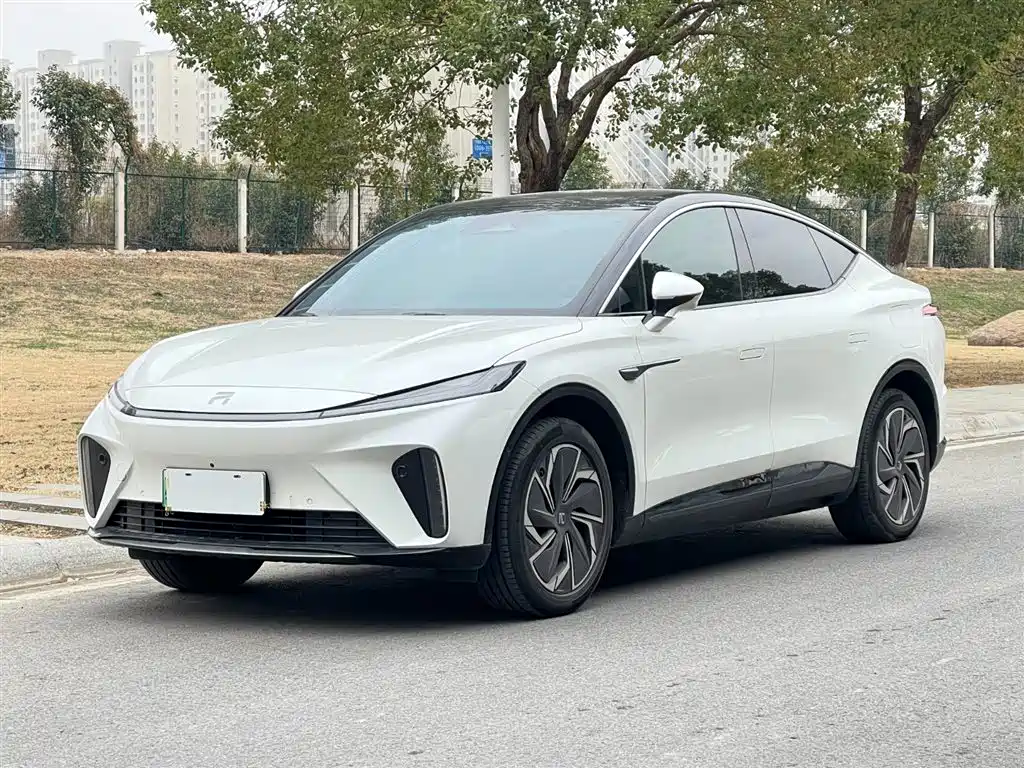 RISING AUTO FEIFAN R7