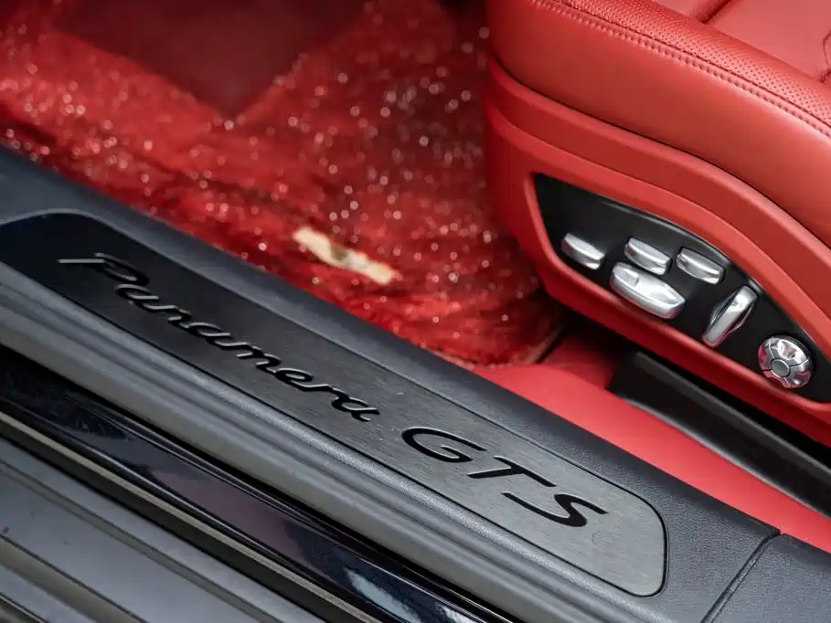 Porsche Panamera — миниатюра 23