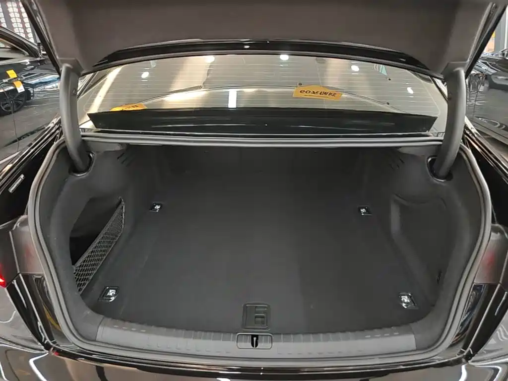 Audi A6L — миниатюра 19