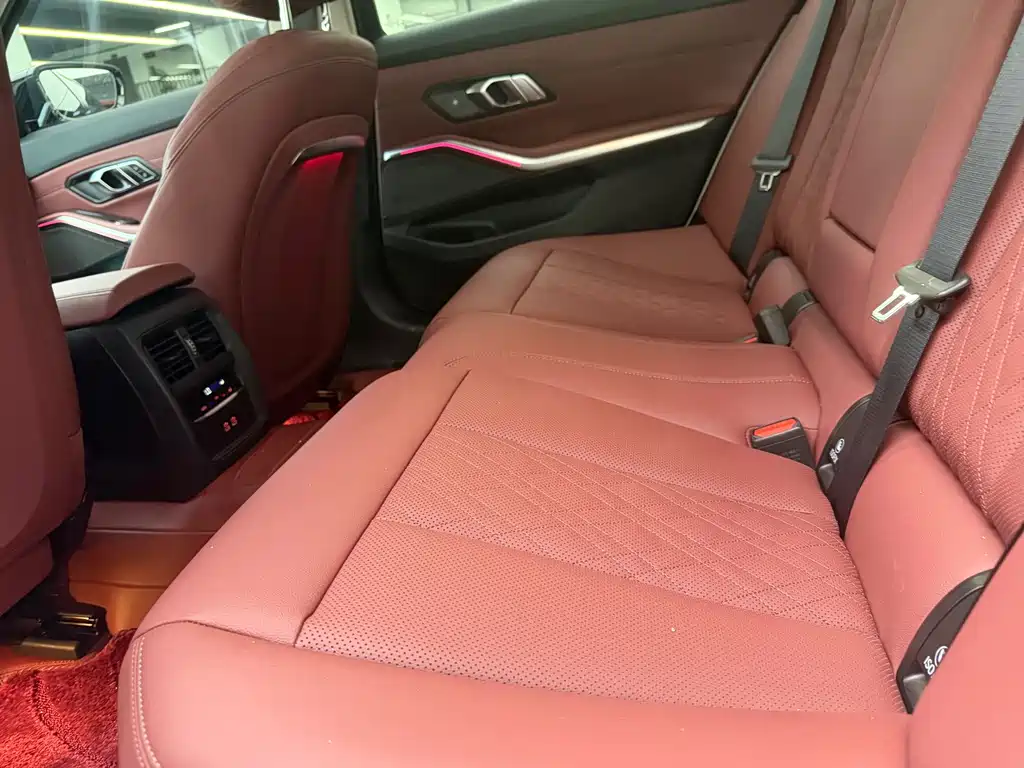 BMW 3 Series — миниатюра 10
