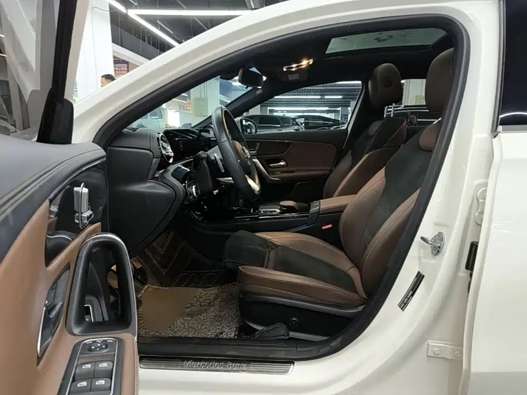 Mercedes-Benz A-Class — миниатюра 16