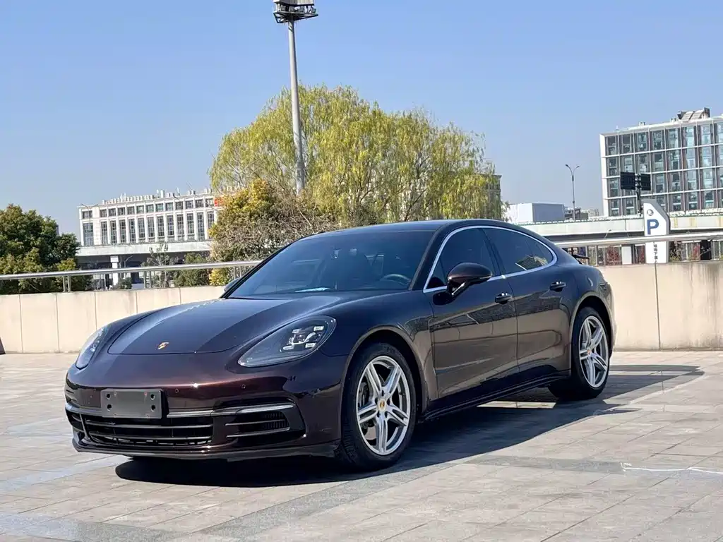 Купить Porsche Panamera