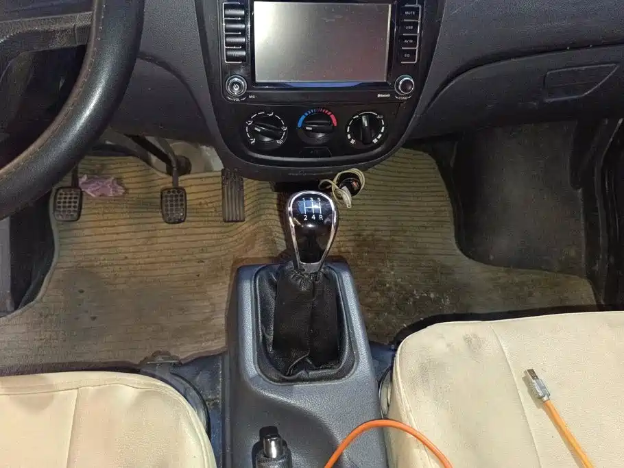 Wuling Zhiguang — миниатюра 16