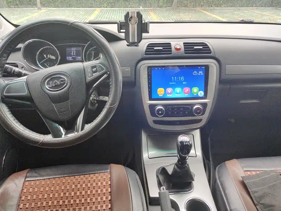 JAC JAC T6 — миниатюра 12