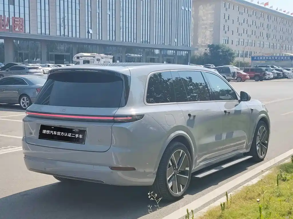 Li Auto L9 2025 Ultra