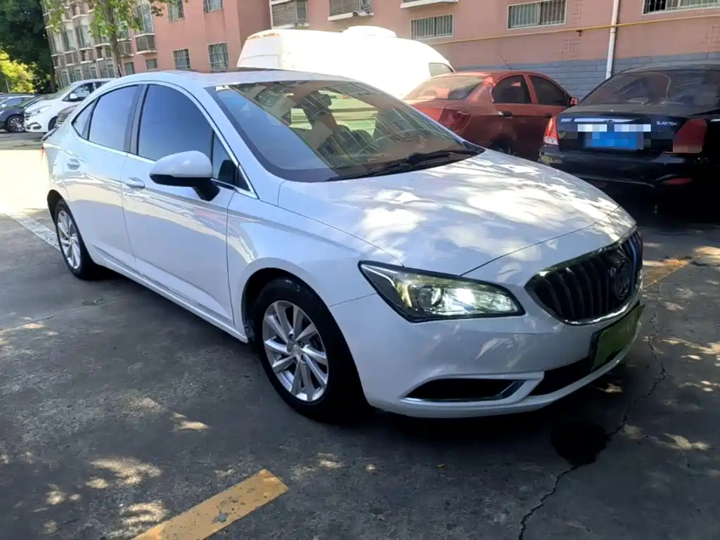 Buick Verano — миниатюра 4