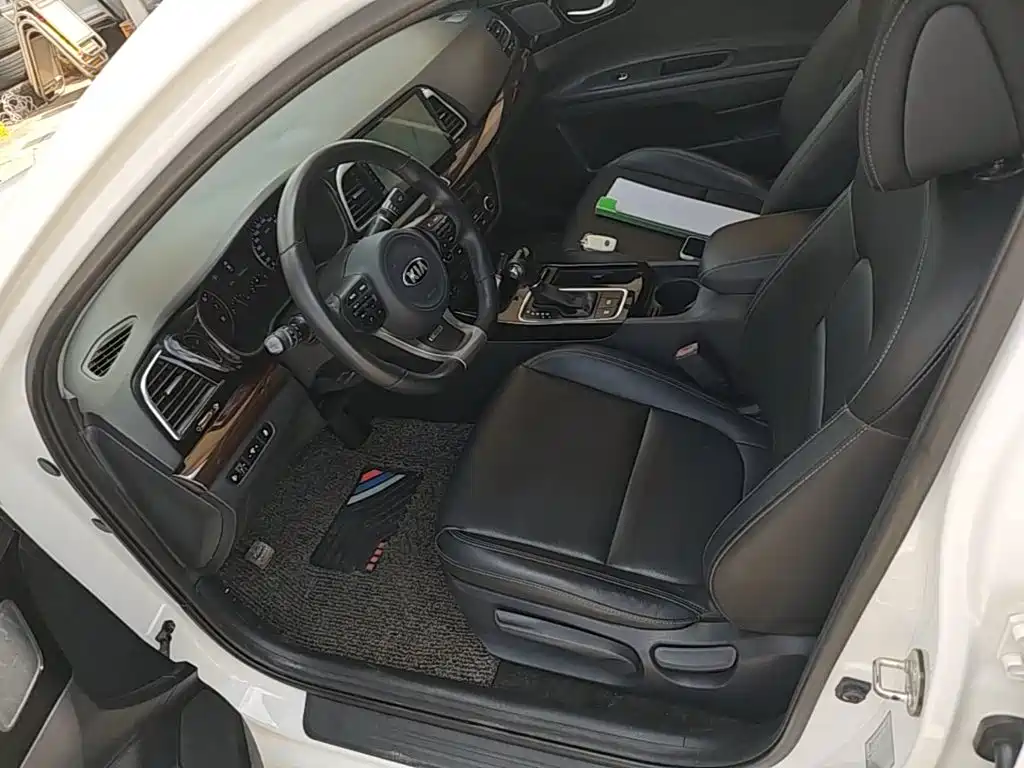 Kia K4 — миниатюра 15