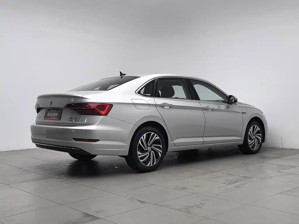 Volkswagen Sagitar — миниатюра 2