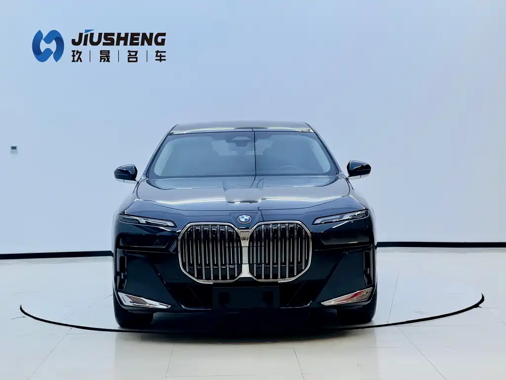 BMW 7 Series 7 2023 735Li M Sport